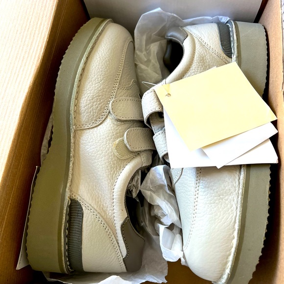 Walk about Men's Quick Grip Casual Walking sneakers 8.5 NIB - Picture 5 of 9